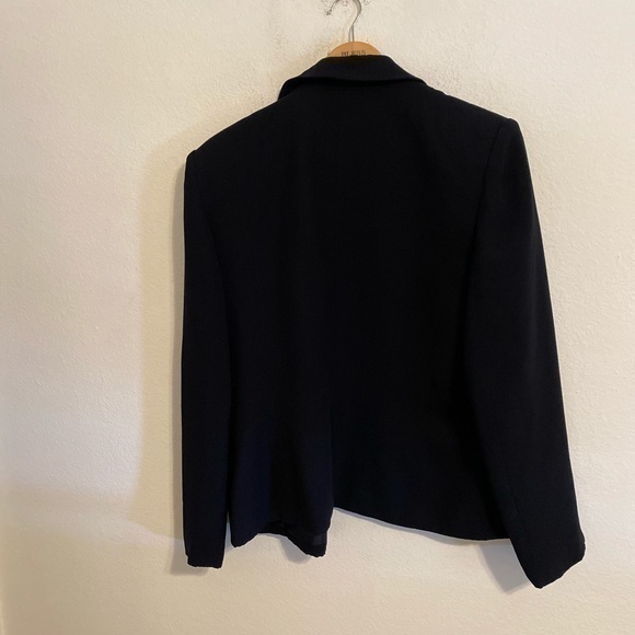 LARRY LEVINE SUITS SOLID BLACK JACKET SIZE 14 - Picture 1 of 3